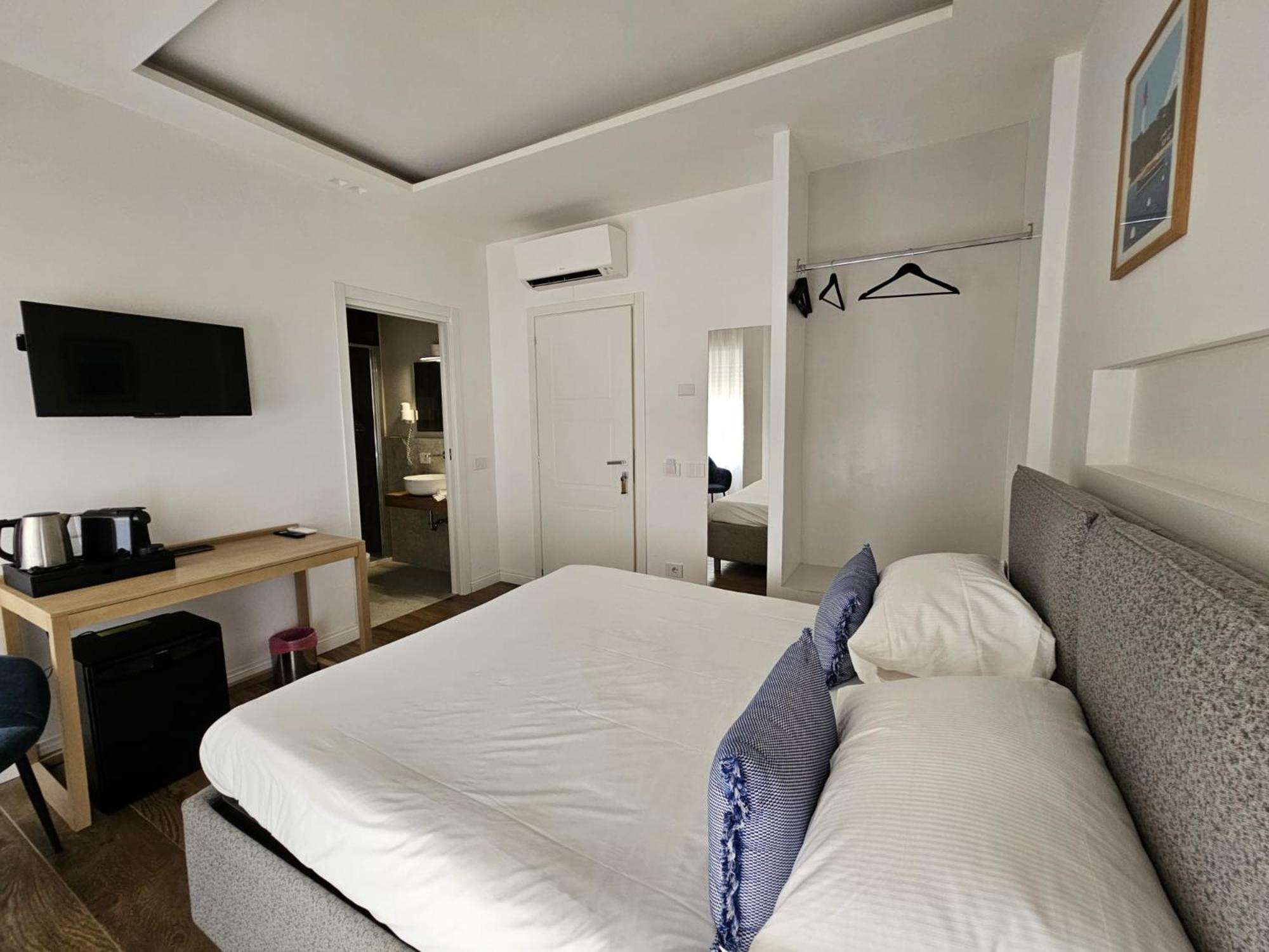 Be Your Home - Riviera Suites Civitavecchia Exteriér fotografie